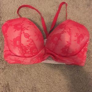 5 FOR $25. Victoria Secret Bra.